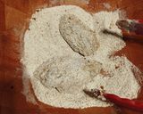 Foto del paso 4 de la receta: Alitas con cajún y bombas de polenta rellenas