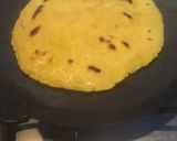 A picture of step 1 of Makki Ki Roti ke ladoos.