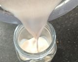 A picture of step 3 of Mud Apple (Chickoo) Milkshake.