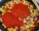 Foto del paso 5 de la receta Pisto con salchichas frescas