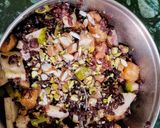 A picture of step 5 of Black Rice, Fruits and Nuts Salad.