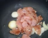 Foto langkah ke 2 dari resep Chicken Tortilla Wrap.