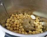 A picture of step 2 of Humus my way.