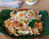 Foto langkah ke 5 dari resep Mie Goreng Kekian.