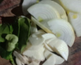 Foto langkah ke 5 dari resep Rawon Ayam.