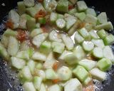 Foto langkah ke 3 dari resep Sayur oyong pakai telur dan ebi.