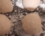 A picture of step 1 of Chicken samosa.