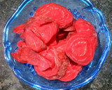 பீட்ரூட் மில்க் ஷேக் (Beetroot milkshake recipe in tamil) ரெசிபி ஸ்டேப் 2 புகைப்படம்