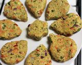 A picture of step 2 of Oats Tikki.