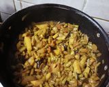 गावरान गवाराची चटकदार भाजी (Gavar Bhaji Recipe In Marathi) रेसिपी स्टेप 2 फोटो 