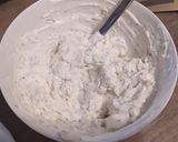 Juhtúrós krémsajttal töltött rántott gomba recept fázis 2 fotója