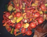 Foto del paso 3 de la receta Pechugas de Pollo con Verduritas al Wok al Pedro Ximénez