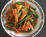 A picture of step 3 of Colorful vege.