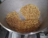صورة لخطوة 8 من وصفة رز قدرة مع اللحمة المقلية