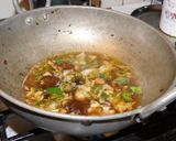A picture of step 5 of Vegetable Manchurian with gravy.