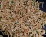 Foto langkah ke 9 dari resep Mie Tumis Macaroni.