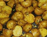 A picture of step 5 of Roasted potatoes.