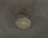 A picture of step 6 of Lauki aur Dhaniye ka soup.
