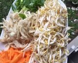 Foto langkah ke 1 dari resep Lumpia Sayur dan Jamur.