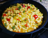 Foto del paso 5 de la receta: Garbanzos salteados con verduras