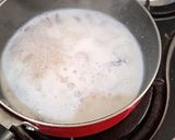 A picture of step 2 of Date-Almond Smoothie.