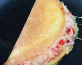 A picture of step 3 of Fluffy Omelette Soufflé (double its size).