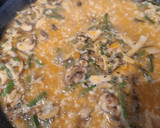 Foto del paso 5 de la receta: Paella de secreto de cerdo, espárragos trigueros y setas variadas