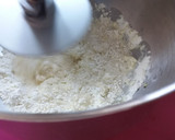 Foto del paso 1 de la receta: Pizza calzones de pollo y tres quesos