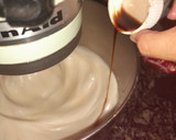 Foto del paso 8 de la receta: Tarta de chocolate, flan y merengue italiano