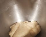 Foto del paso 3 de la receta: Corona trenzada de pan con pesto