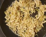 A picture of step 4 of Chicken mini pie.