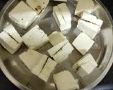 A picture of step 2 of Paneer pakoda.
