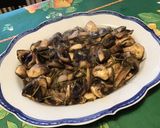 Une image de l'étape 8 de Champignons de paris ail et romarin à la sauce huître.