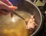 A picture of step 3 of Pressure cooker chicken broth with frozen legs.