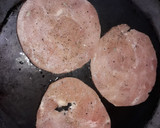 Foto del paso 2 de la receta: Medallones de pollo bien sazonado