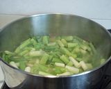 Foto del paso 4 de la receta Solomillo de cerdo con ajos tiernos