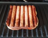 A picture of step 4 of Tomato and Cheese Grilled Sandwich.