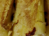 Canelones con huevo, rellenos de queso