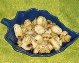 A picture of step 3 of Butter Mushrooms.