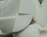 Hình bước làm 2 của món Khoai môn Đậu hũ sốt Cà chua