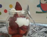 Foto del paso 4 de la receta: Frutillas con crema