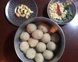 A picture of step 4 of Rava Balls.