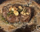 Steak, tejszínes szarvasgombás parpaddellével recept fázis 7 fotója