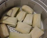 Foto langkah ke 3 dari resep Lemet jagung manis.