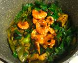 Pui Shaag Chingri Chorchori (Malabar Spinach Curry) recipe step 7 photo