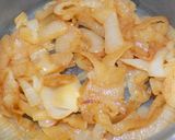 Foto del paso 4 de la receta: Corona de hojaldre de pollo