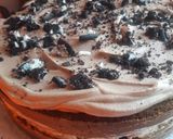 Foto del paso 5 de la receta: Pastel de chocolate (relleno y decoración)