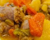 Foto del paso 6 de la receta Salchichas guisadas con patatas y zanahorias