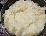 Foto del paso 1 de la receta: Bombas de papa rellena de queso 🥔