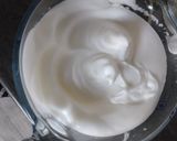 Une image de l'étape 4 de Mousse au chocolat.